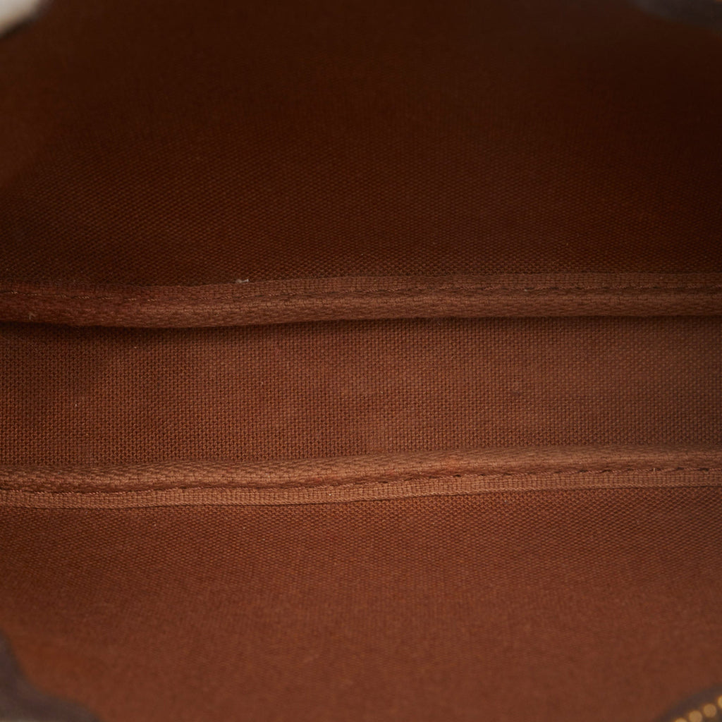 LOUIS VUITTON Monogram Pochette Accessoires Baguette