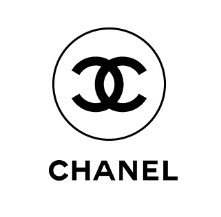 CHANEL VINTAGE QUILTED PATENT CAMERA TASSEL MEDIUM BAG