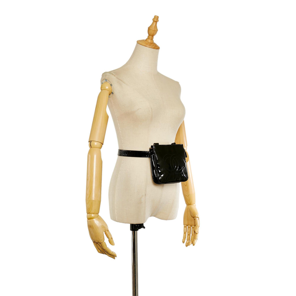 Chanel CC Patent Leather Belt Bag (SHG-27599)