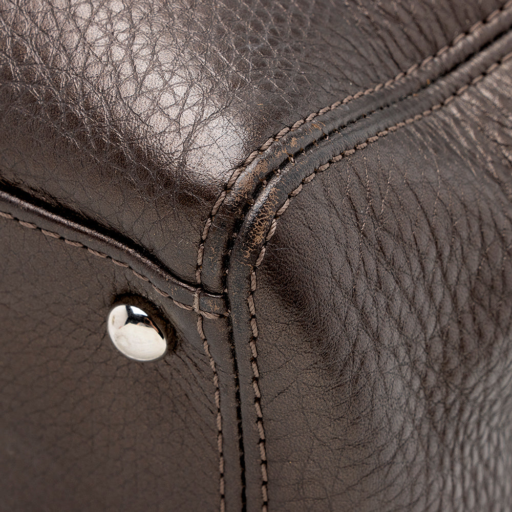 Chanel Caviar Leather Cerf Classic Executive Small Tote (SHF-15194)