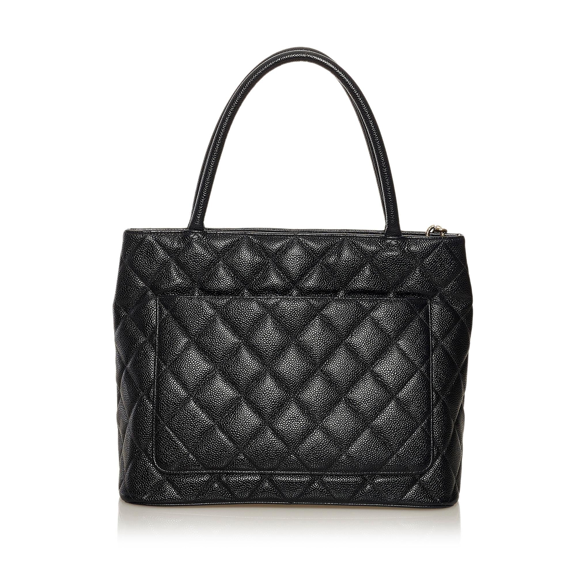 Chanel Caviar Medallion Tote Bag (SHG-iVagKM)