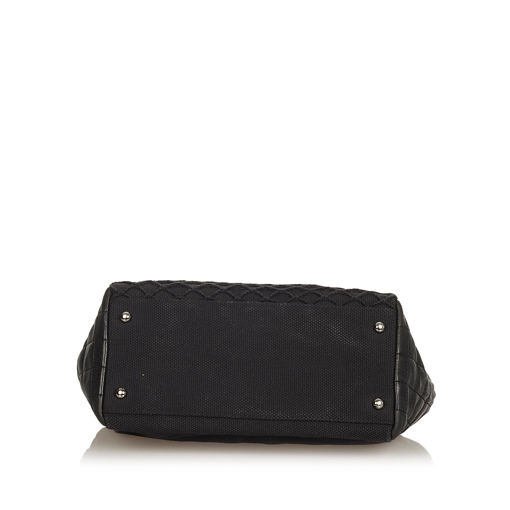Chanel Choco Bar Mesh Handbag (SHG-26185)