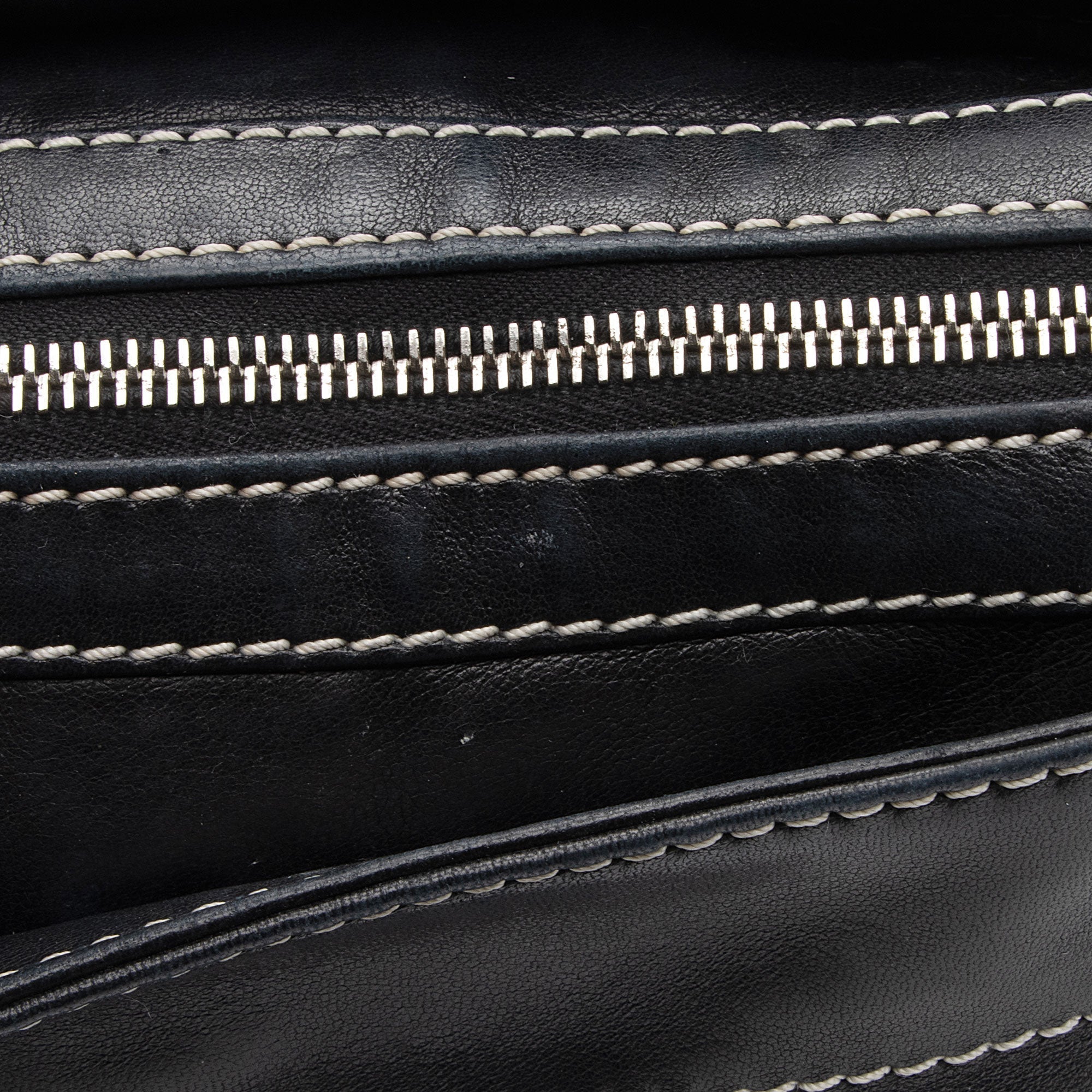 Chanel Lambskin LAX Accordion Shoulder Bag (SHF-WhynN4)