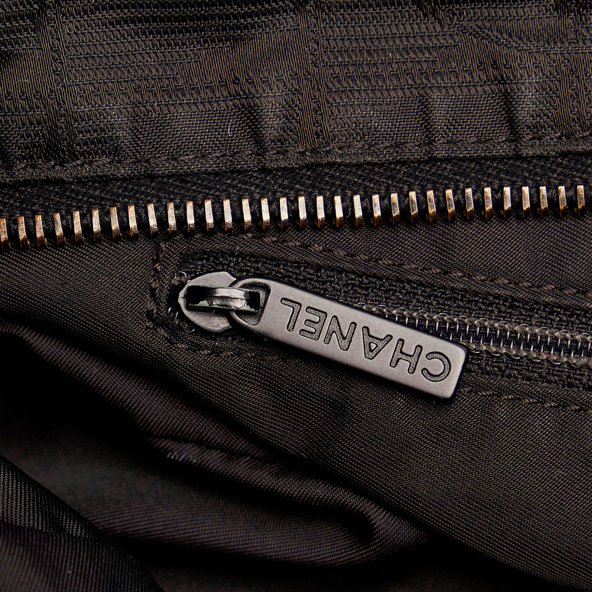 Chanel New Travel Line Nylon Tote Bag (SHG-29034)
