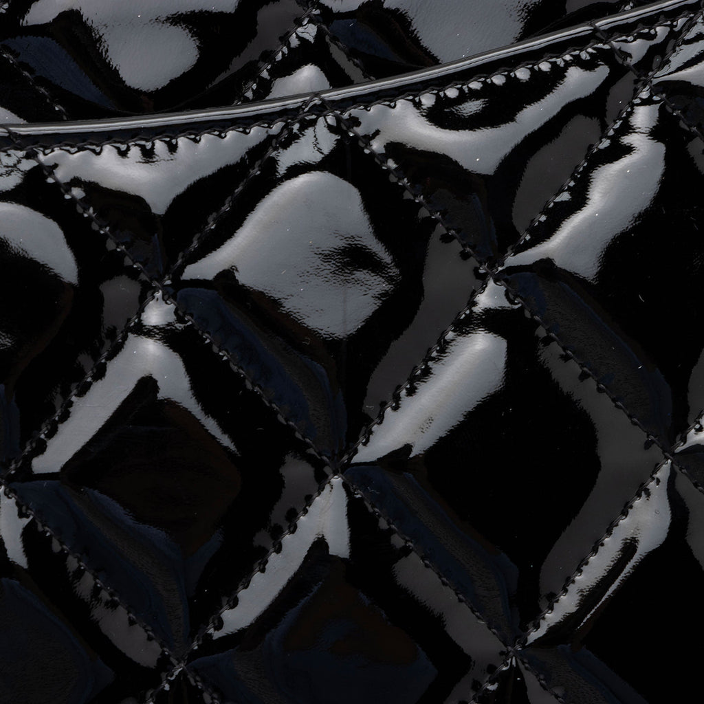 Chanel Patent Leather Flap Clutch on Chain (SHF-9c9WQx)