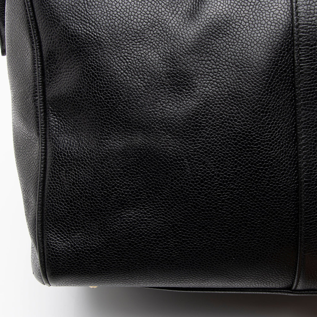 Chanel Vintage Caviar Leather Timeless CC Duffle Bag (SHF-8OA81f)