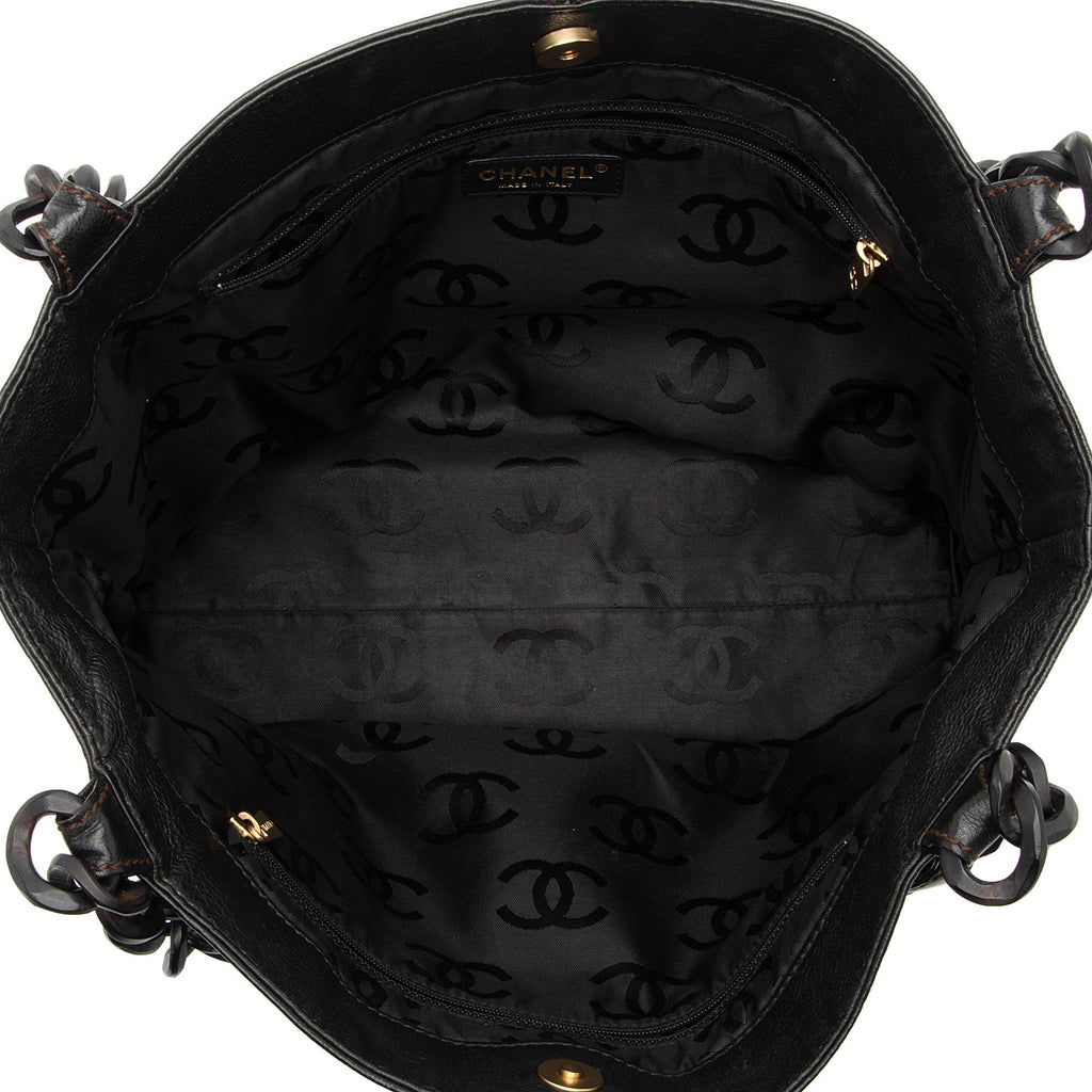 Chanel Vintage Leather Wood Chain Tote (SHF-bz2XaF)