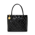 Chanel Vintage Patent Leather Medallion Tote (SHF-vDFKr8)