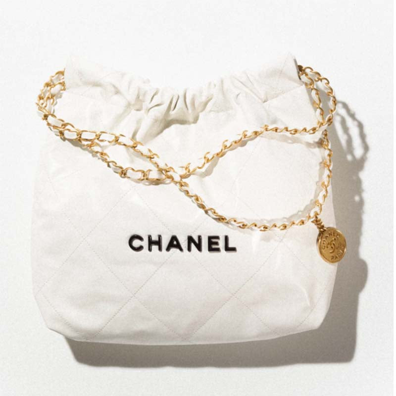 Chanel Women 22 Small Handbag Shiny Calfskin &amp; Gold-Tone Metal Beige