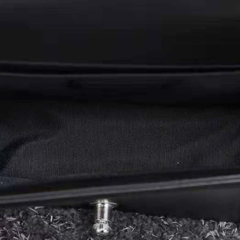 Chanel Women Boy Chanel Handbag in Calfskin Leather-Black