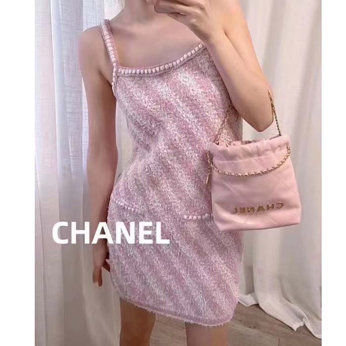 Chanel Women CC 22 Mini Handbag Shiny Calfskin Gold-Tone Metal Light Pink