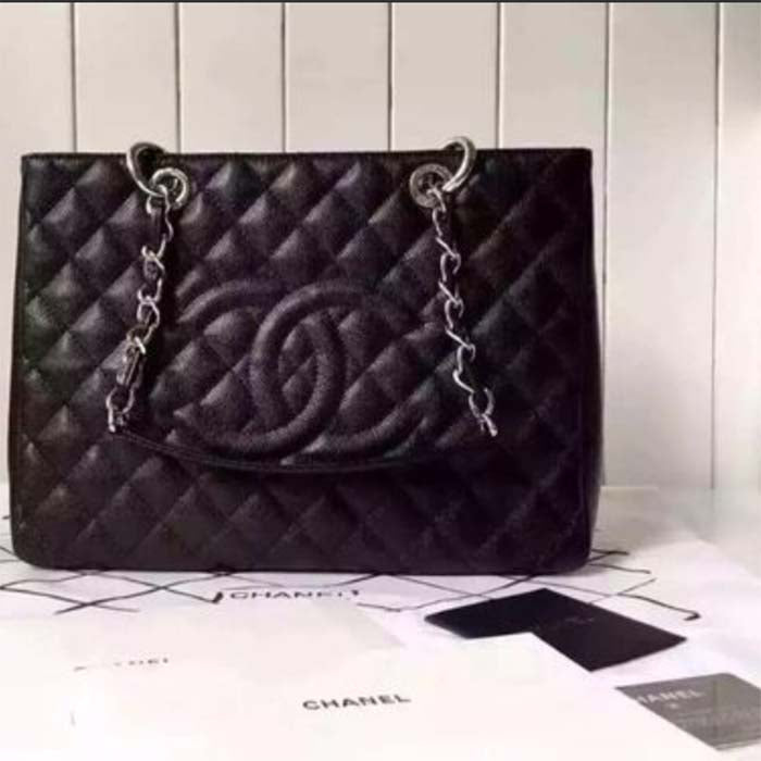 Chanel Women CC Shopping Bag Black Calfskin Leather Silver-Tone Metal