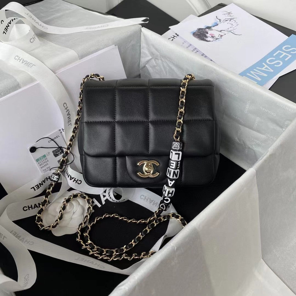 Chanel Women CC Small Flap Bag Grained Calfskin Gold Tone Metal Black