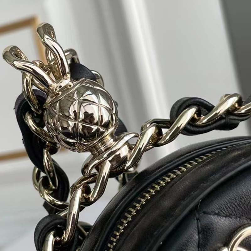 Chanel Women Chain Handbag Goatskin Leather Gold-Tone Metal Black