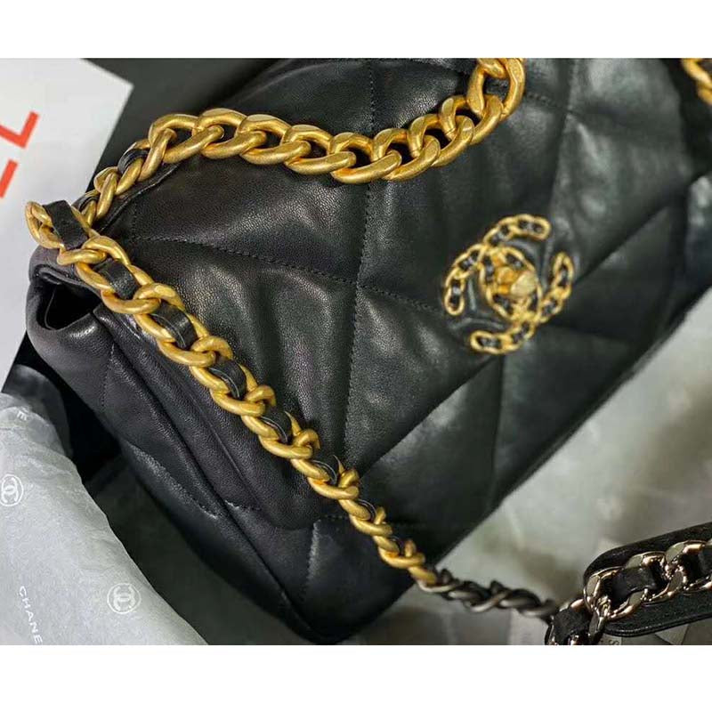 Chanel Women Chanel 19 Flap Bag in Goatskin Leather-Black