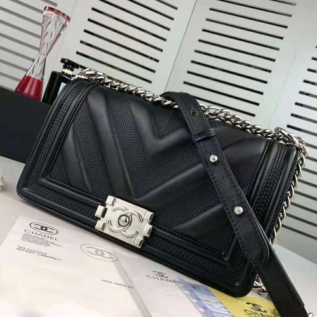 Chanel Women Flap Bag with Top Handle in Calfskin-Black