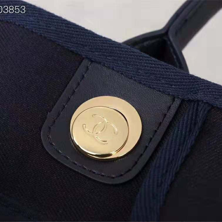 Chanel Women Large Shopping Bag in Mixed Fibers and Lurex Canvas-Navy
