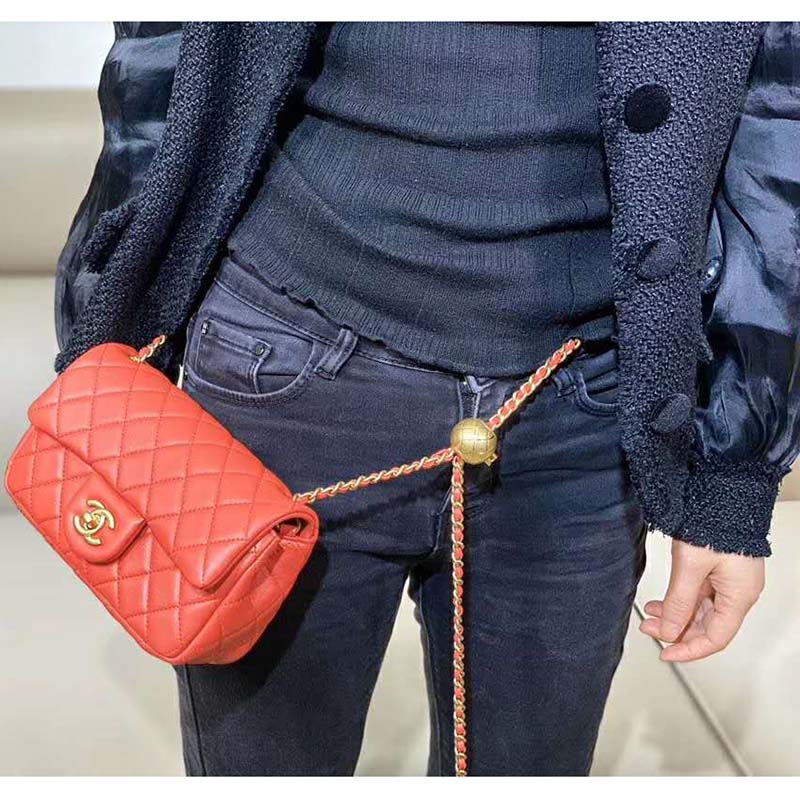 Chanel Women Mini Flap Bag in Lambskin Leather-Black