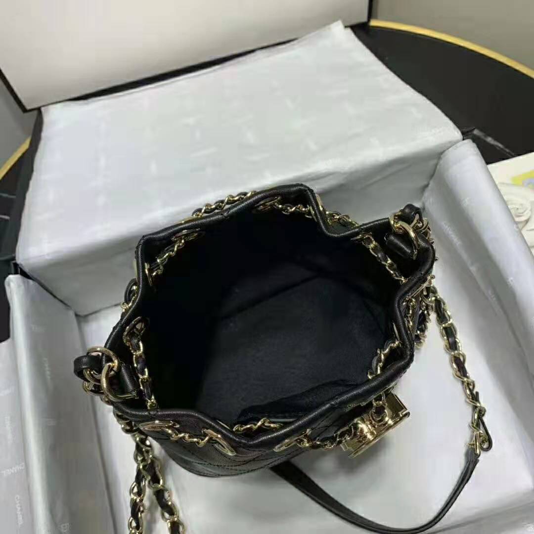 Chanel Women Small Drawstring Bag in Calfskin Leather-Black