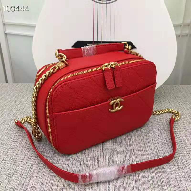 Chanel Women Vanity Case in Embossed Grained Calfskin Metal Chain-Red