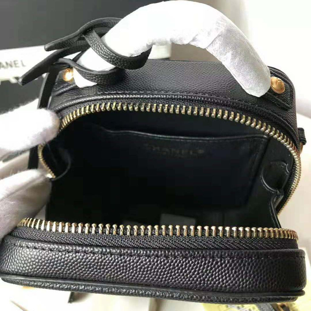 Chanel Women Vanity Case in Grained Calfskin Leather-Black