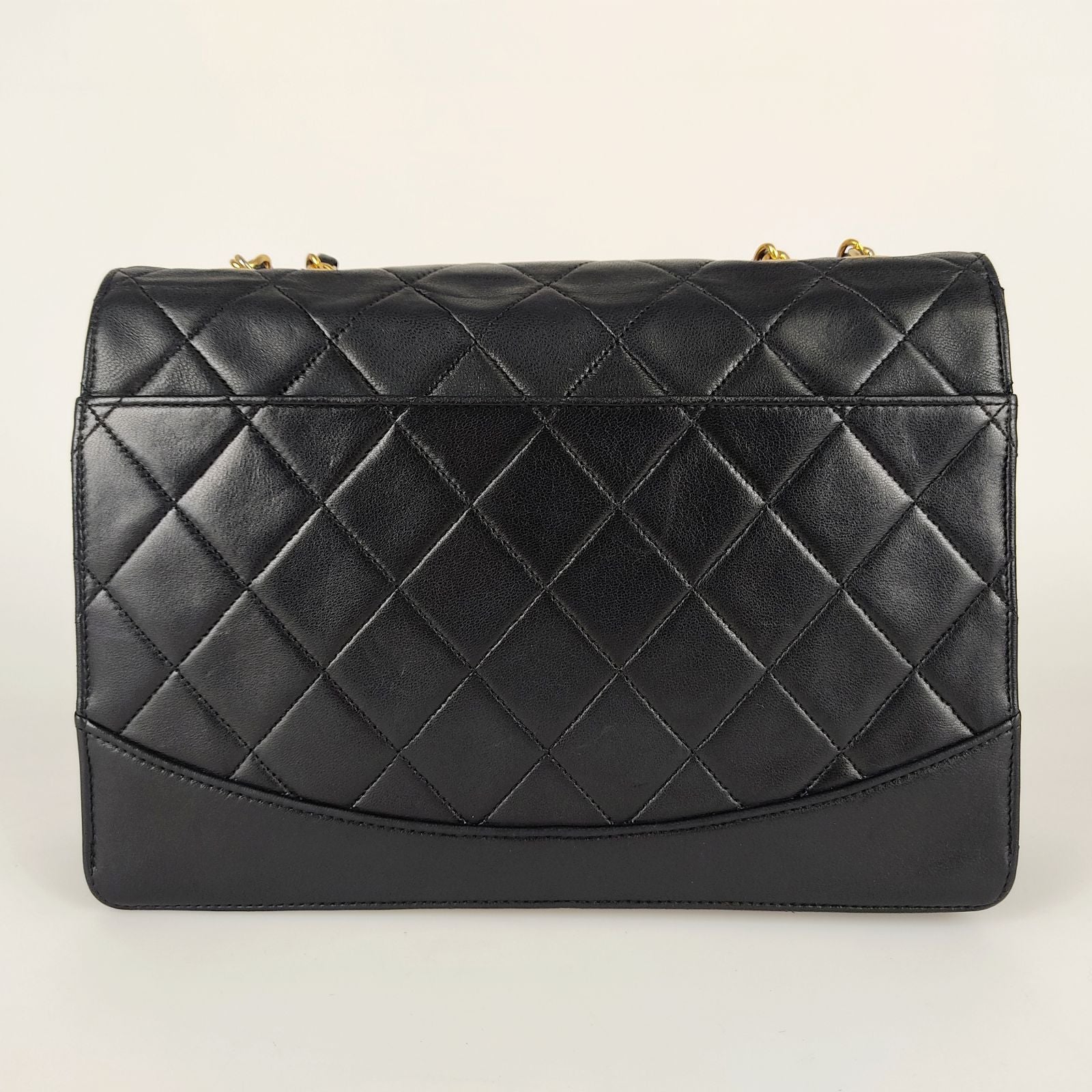 CHANEL shoulder bag Timeless Classica 2.55 matelasse in black leather