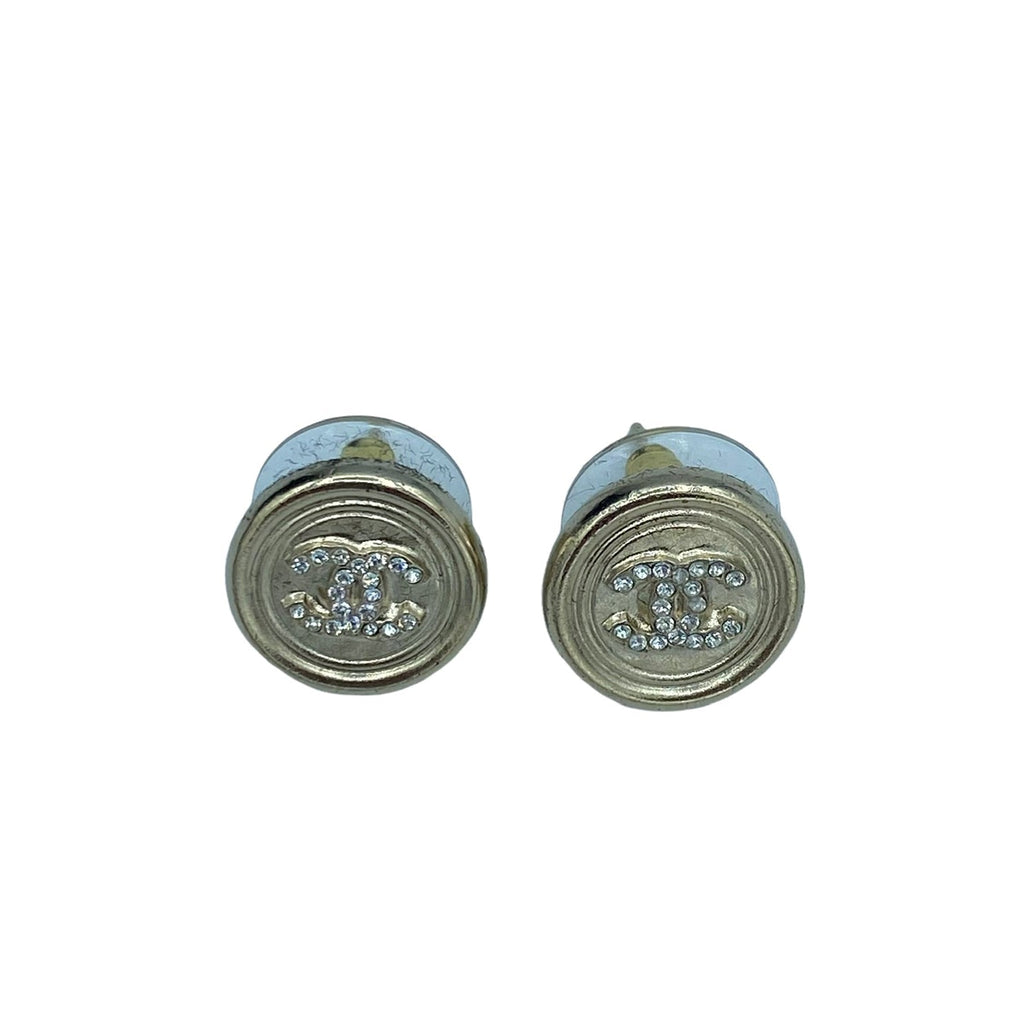 Chanel round stud earrings CC logo
