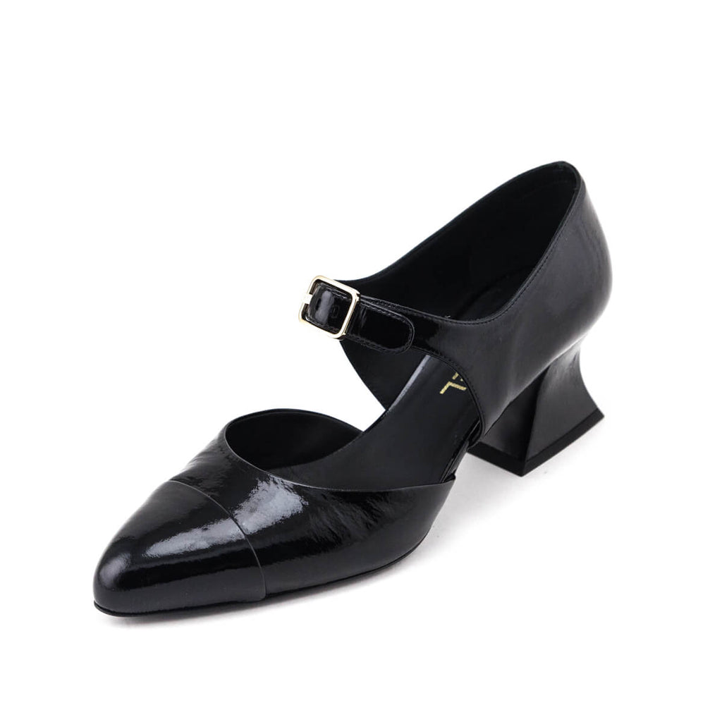 Chanel Black Patent D’Orsay Pumps Size US 9 | EU 39