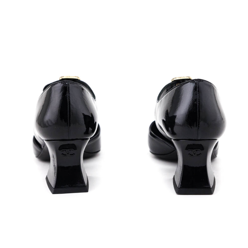 Chanel Black Patent D’Orsay Pumps Size US 9 | EU 39