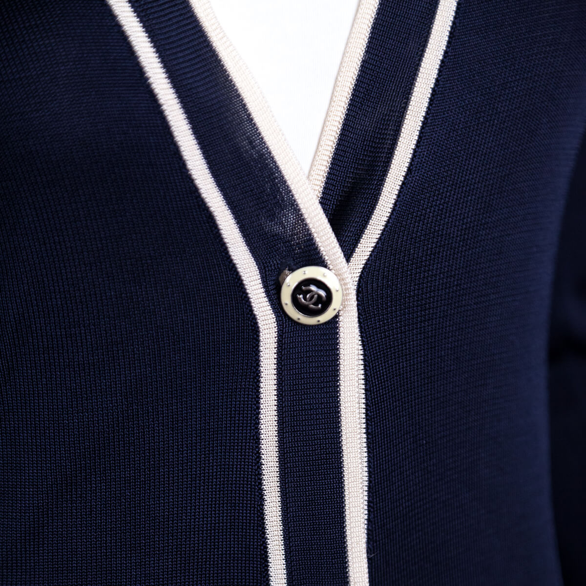 Chanel Navy Knit V-Neck Cardigan Size XS | FR 36