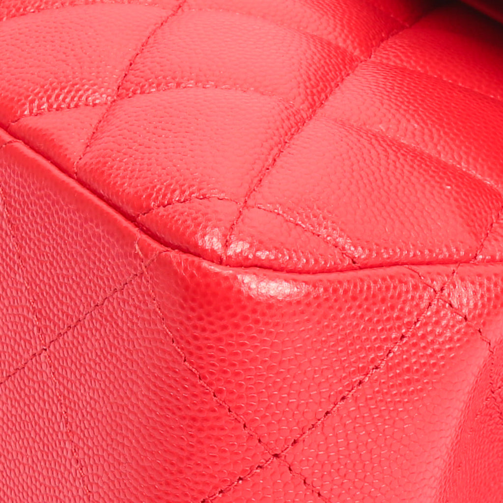 CHANEL Jumbo Double Flap Caviar Red