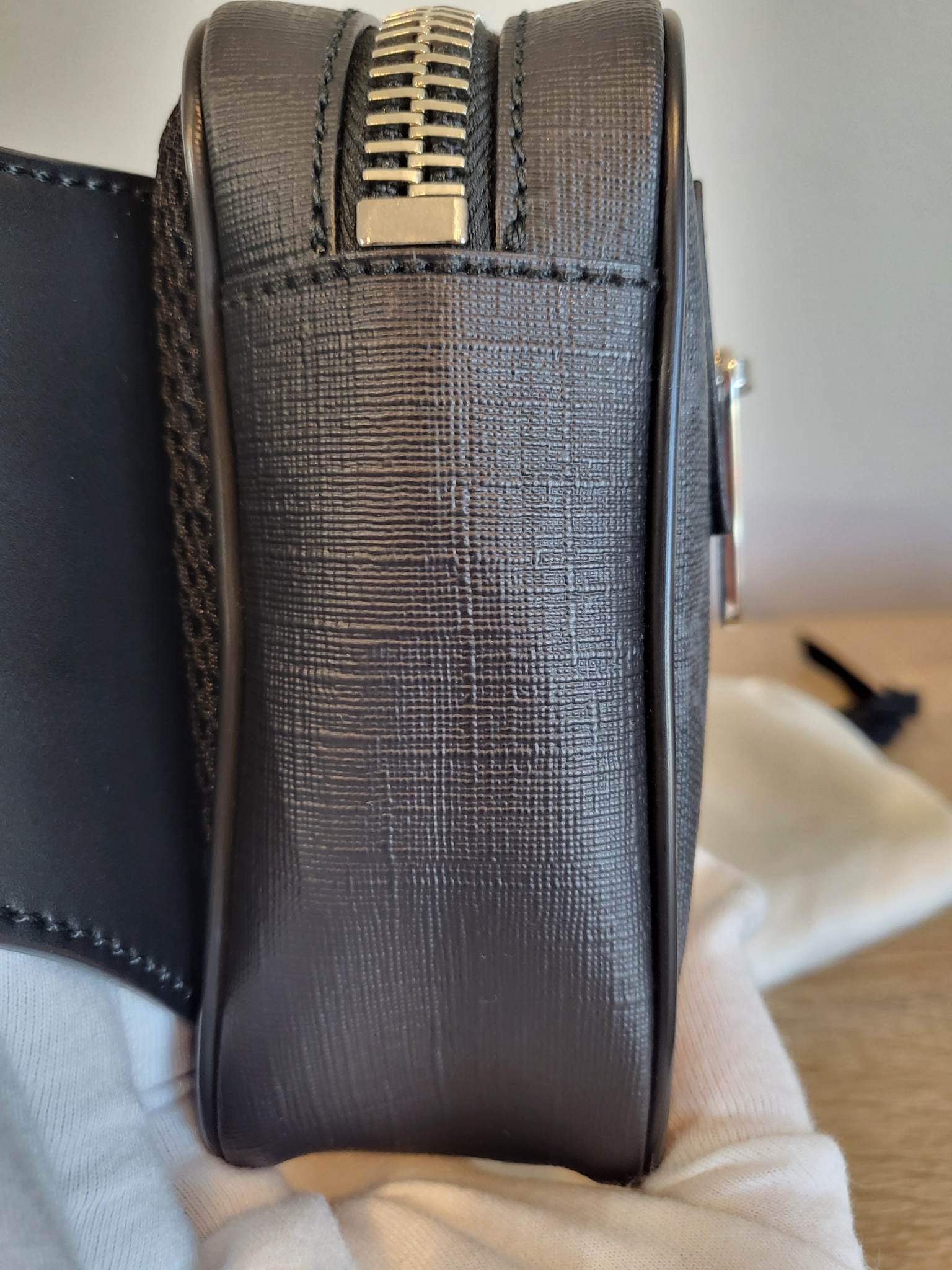 Authentic GG Black Belt Bag Gucci