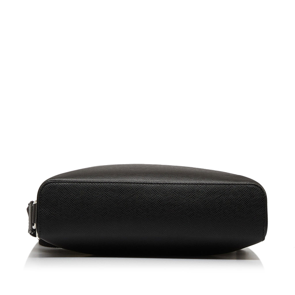LOUIS VUITTON Taiga Anton Messenger PM Crossbody Bag