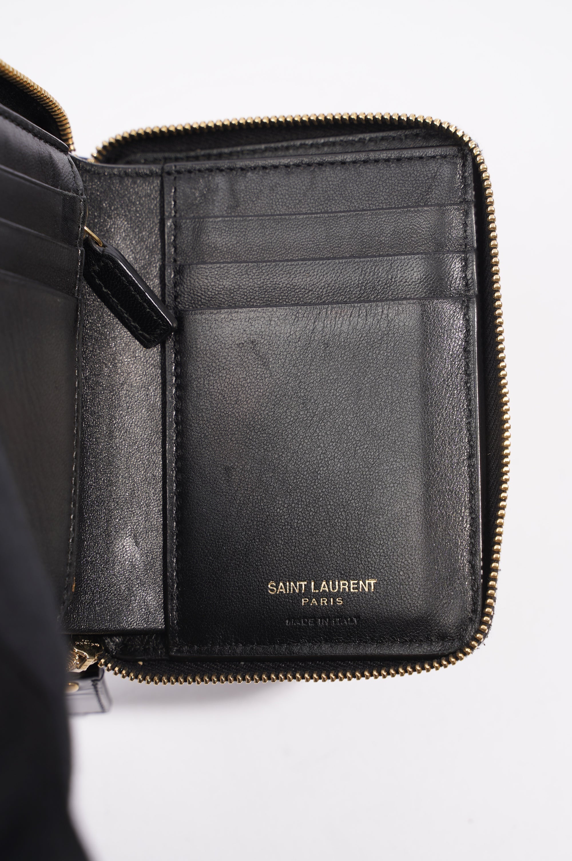 Saint Laurent Womens Zip Purse Patent Black