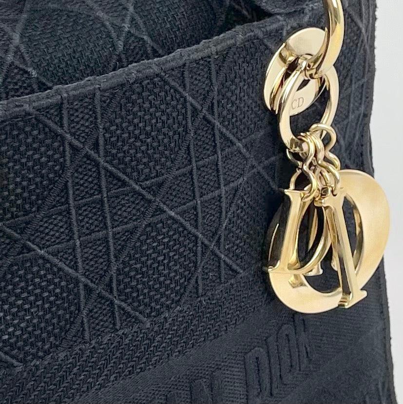 DIOR Canvas Embroidered Cannage Medium Lady D-Lite -Black- OUTLET ITEM FINALSALE