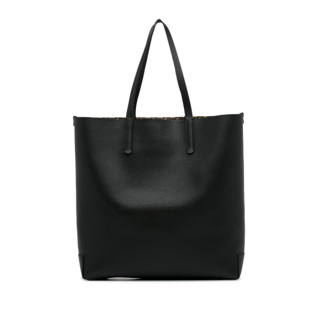 Burberry The TB Logo Bag Black Leather