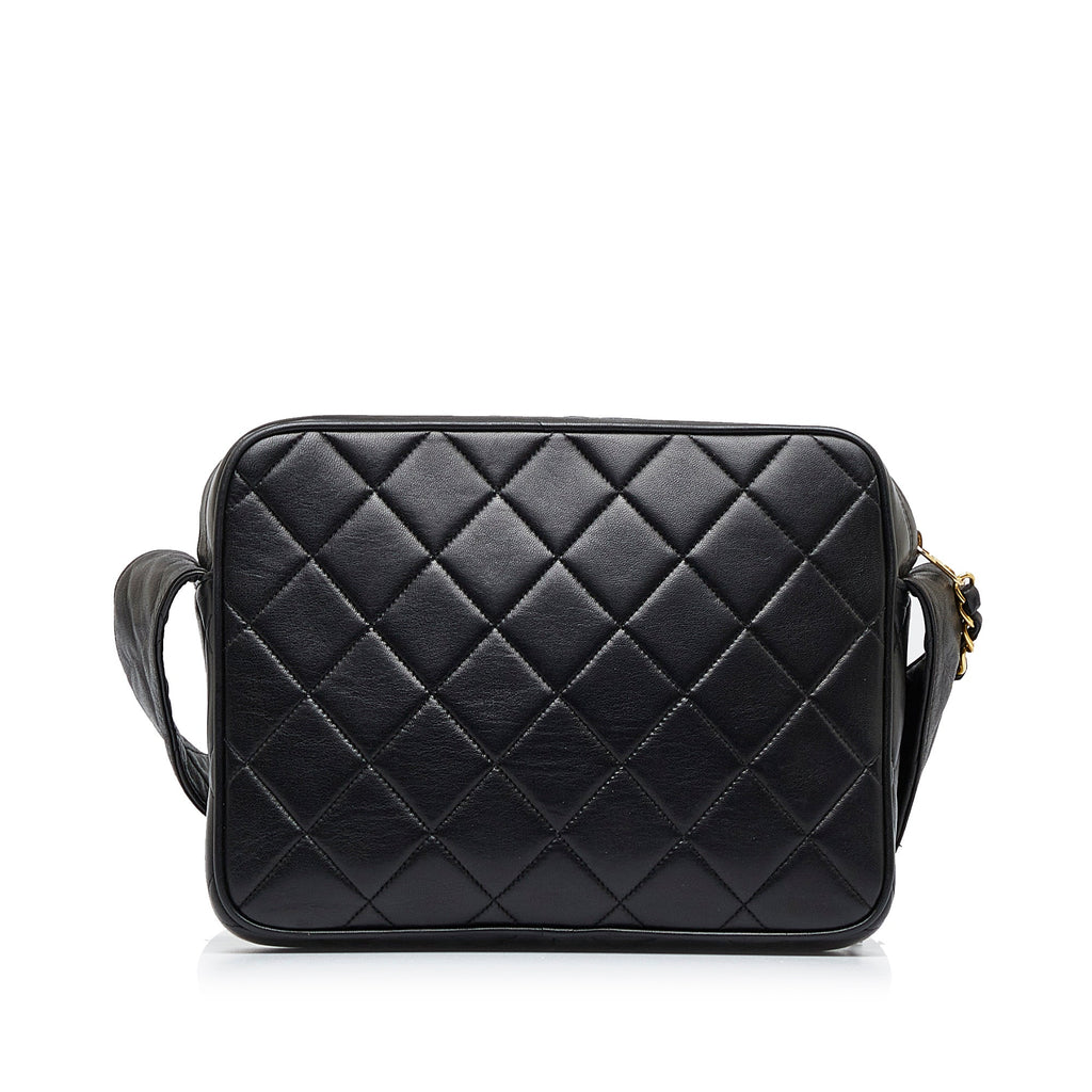 CHANEL CC Matelasse Tassel Camera Bag