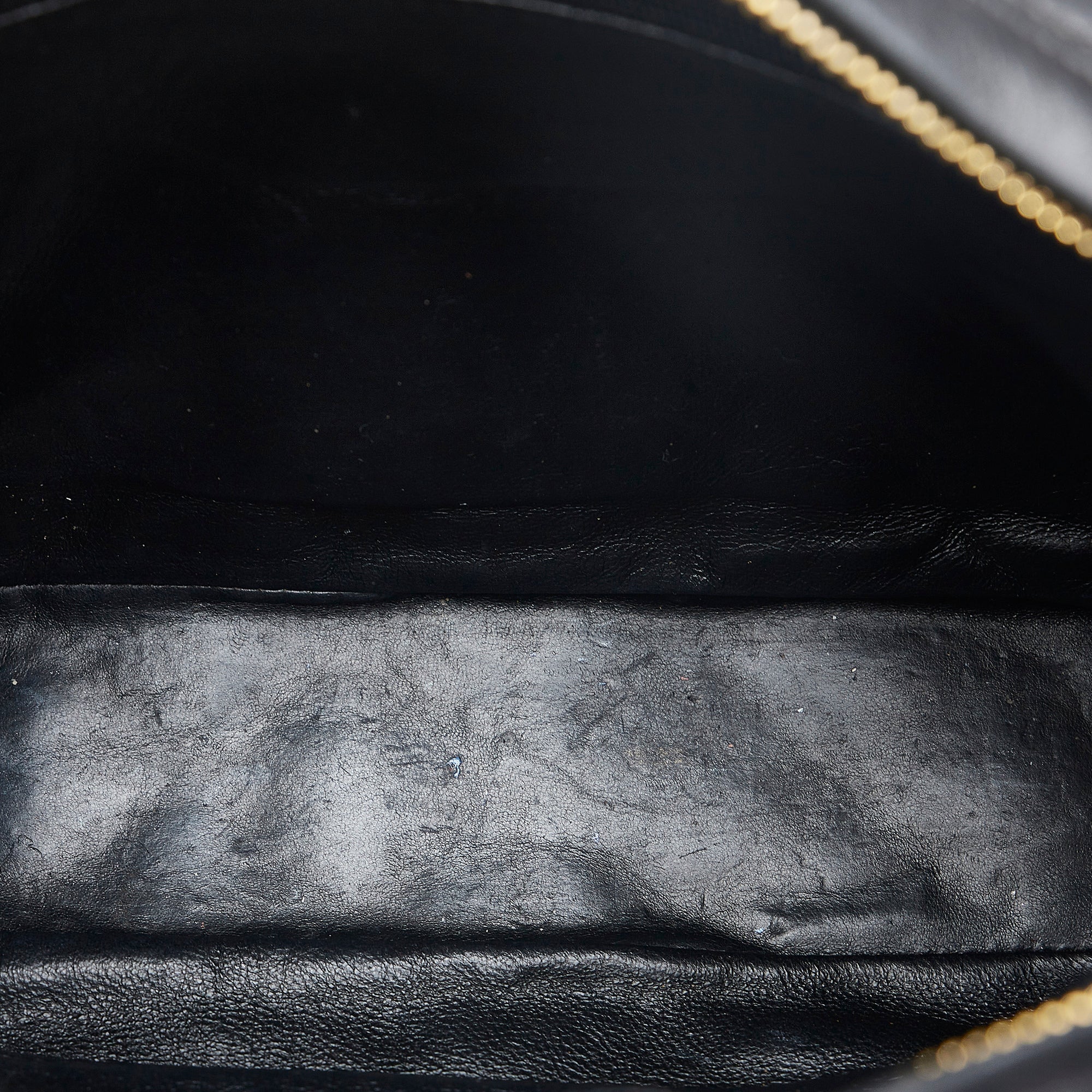 CHANEL CC Matelasse Tassel Camera Bag