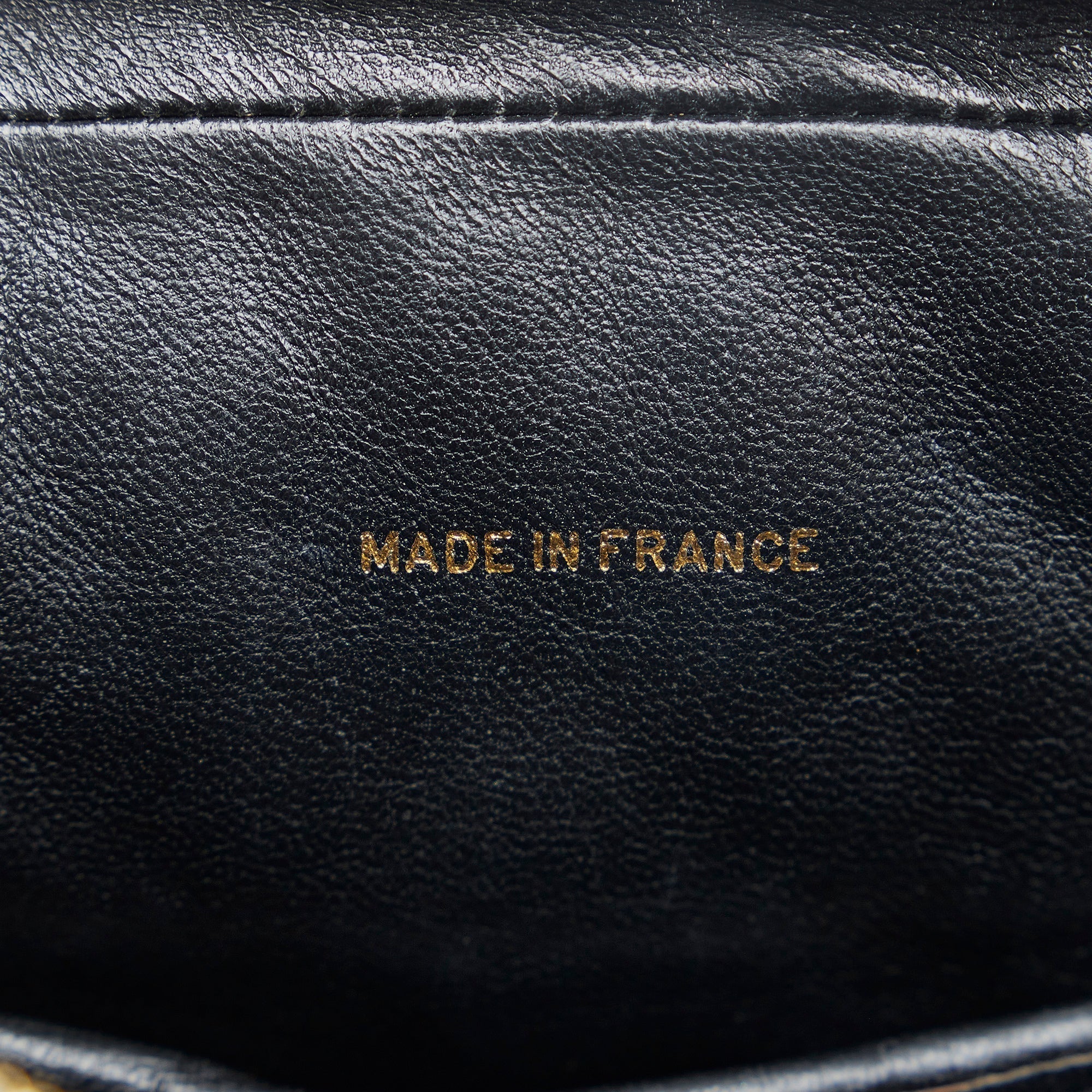 CHANEL CC Matelasse Tassel Camera Bag