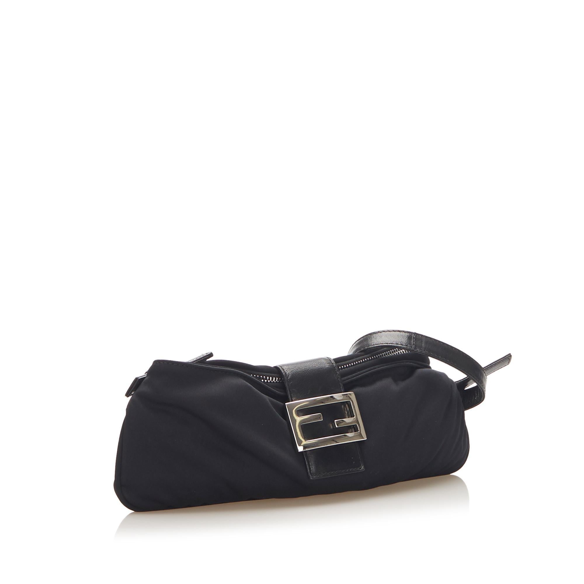 Fendi Canvas Shoulder Bag (SHG-17842)