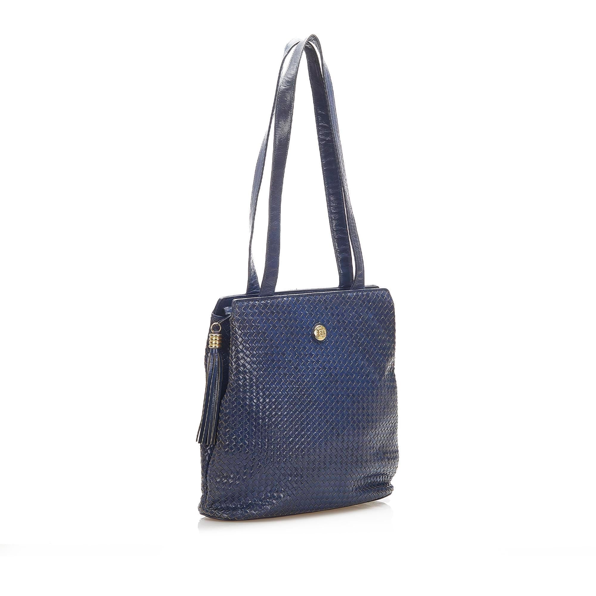 Fendi Leather Shoulder Bag (SHG-16986)