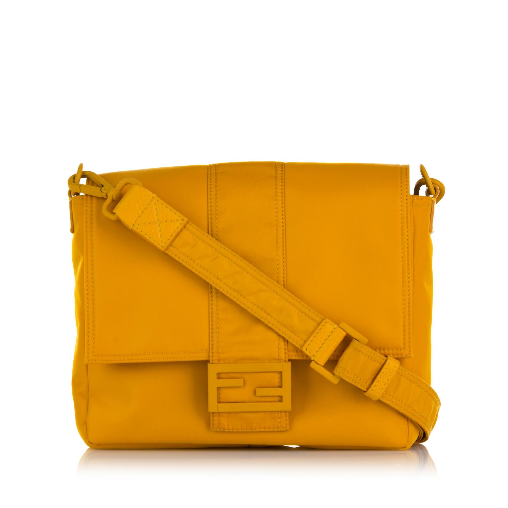 Fendi Medium Mamma Baguette Crossbody Bag (SHG-x2ndEF)