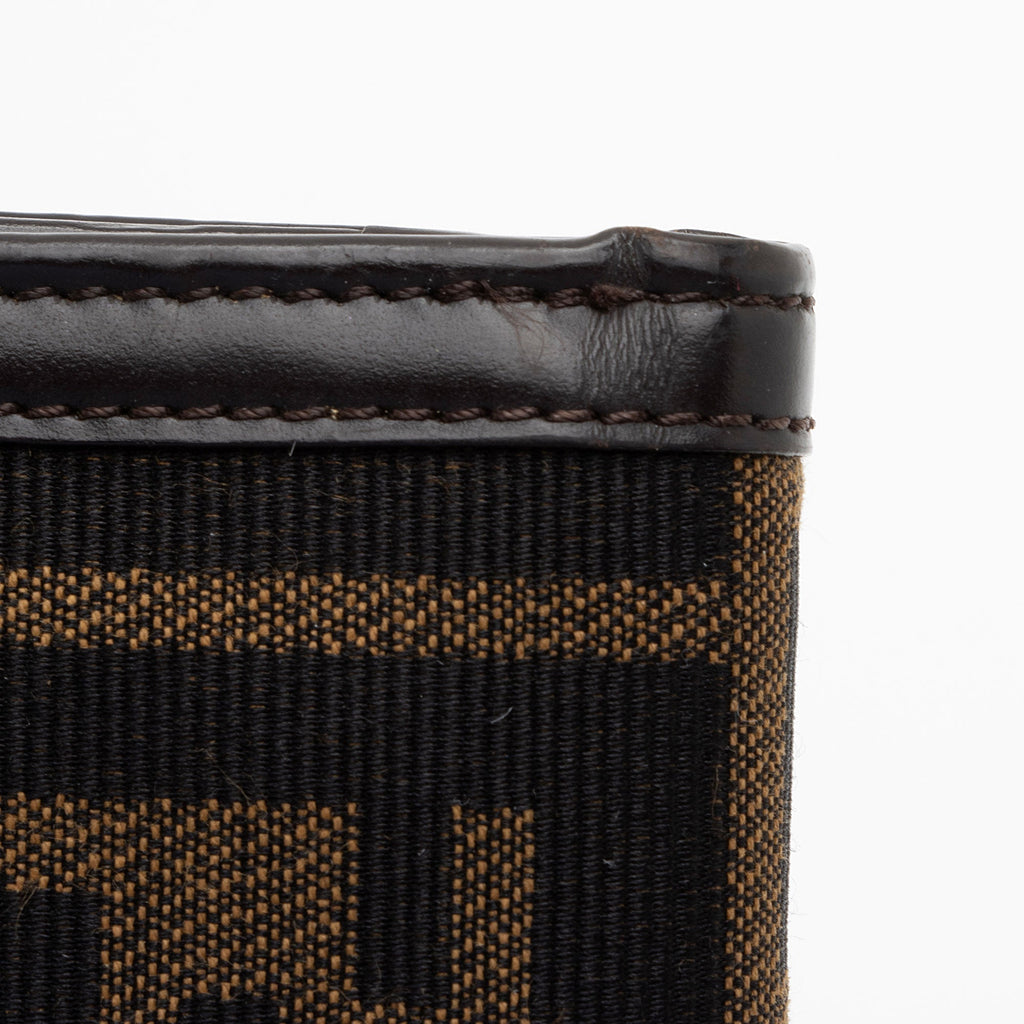 Fendi Vintage Zucca Compact Wallet (SHF-Nzxwj2)