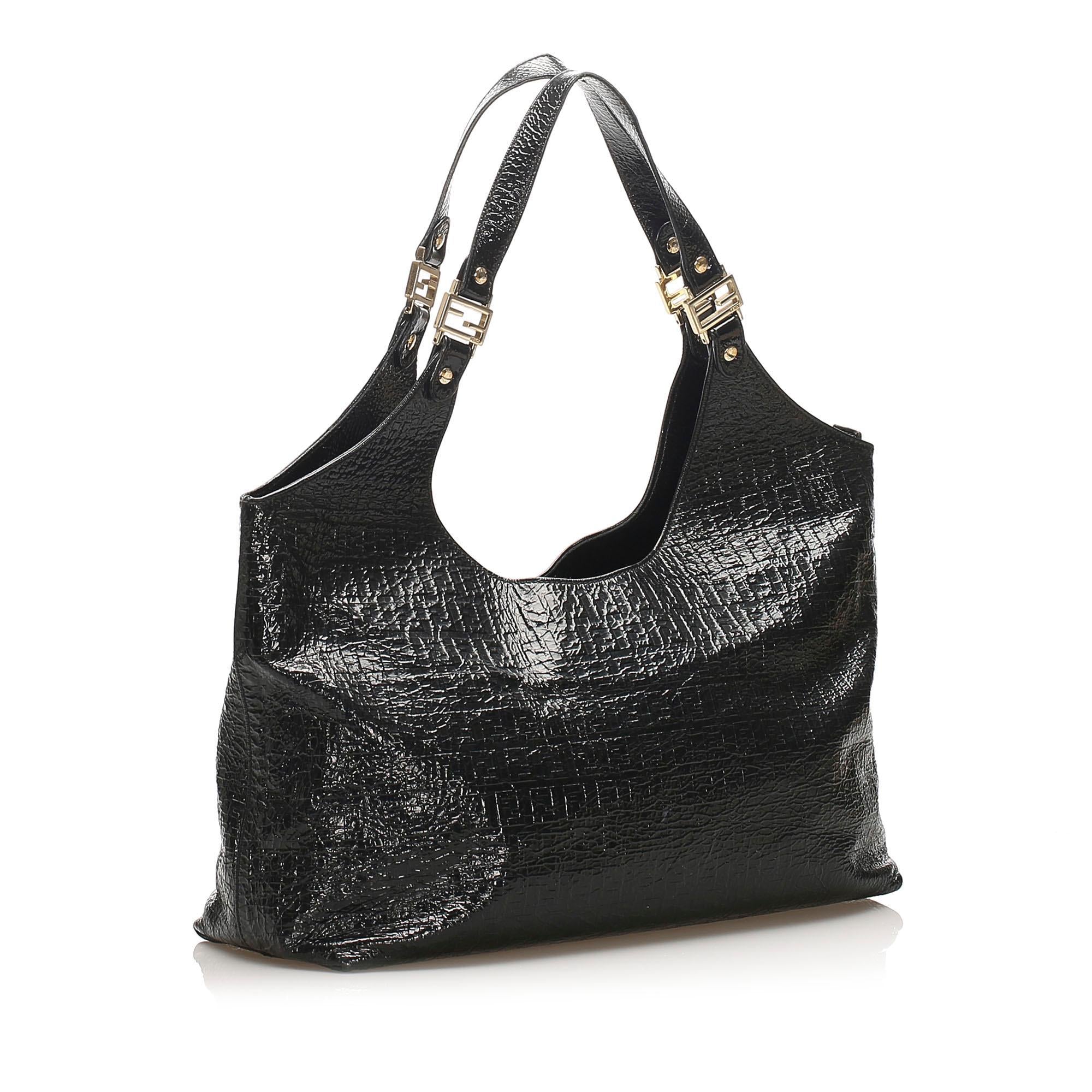Fendi Zucca Leather Shoulder Bag (SHG-11203)