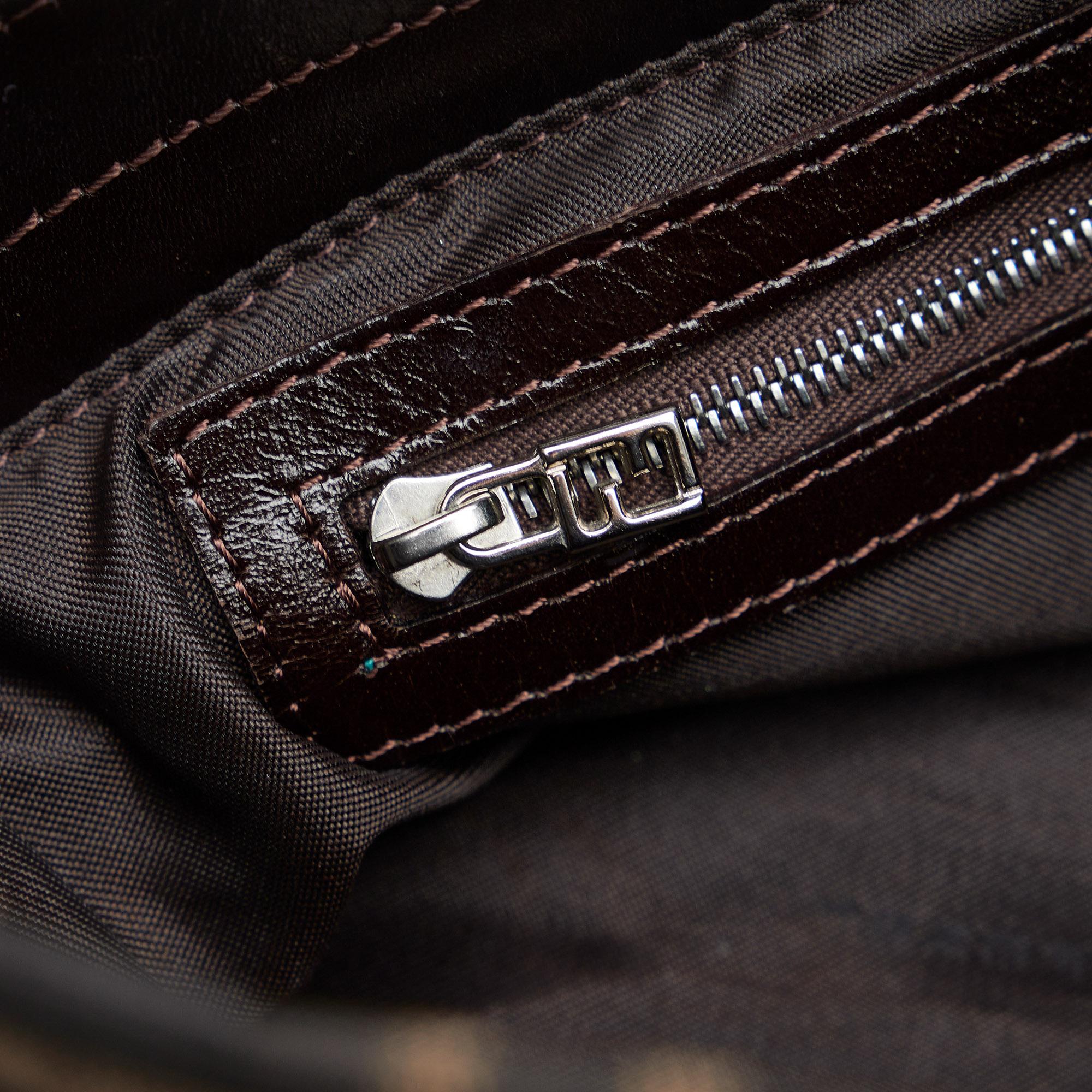 Fendi Zucca Shoulder Bag (SHG-lnF8Fy)