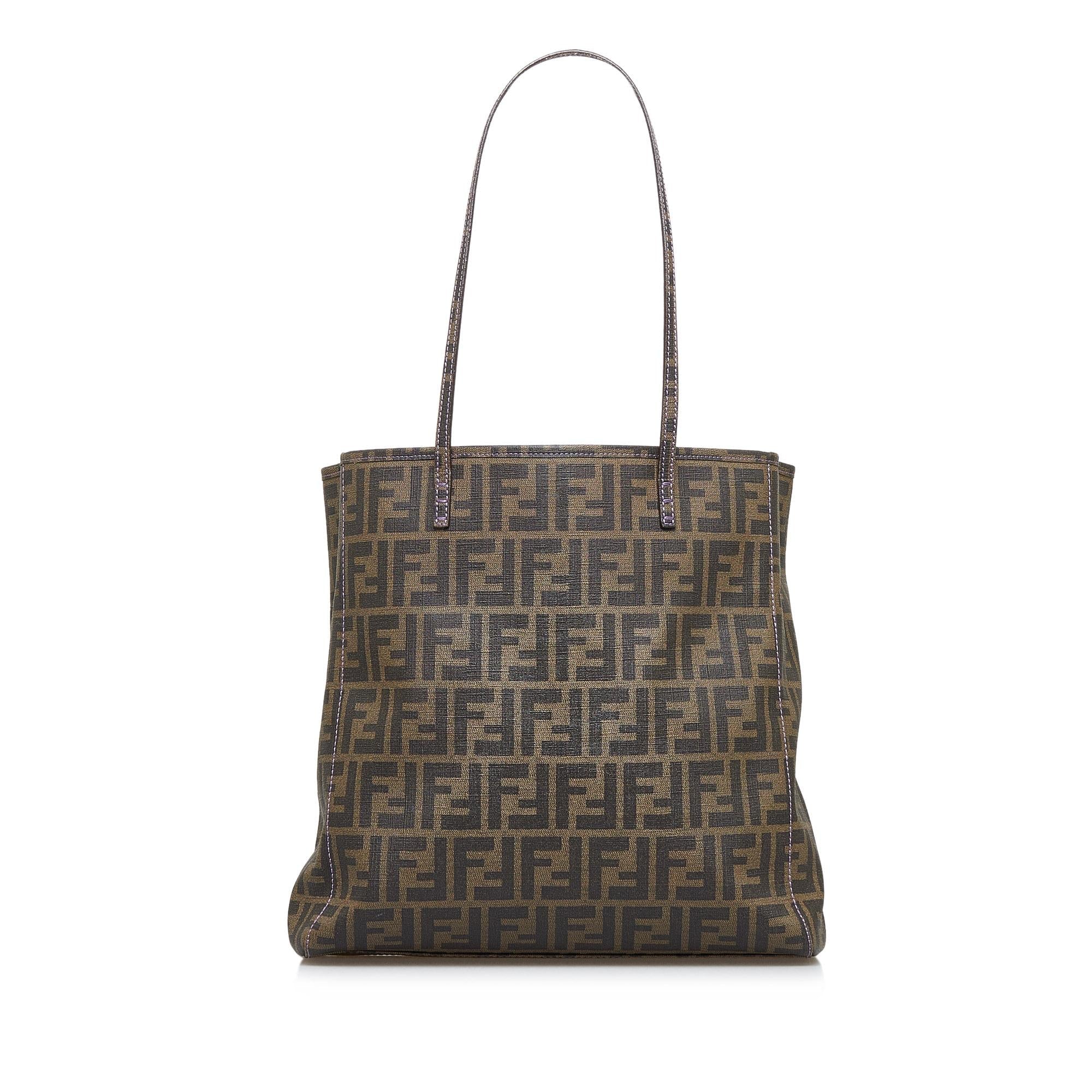 Fendi Zucca Tote (SHG-QGtuRD)
