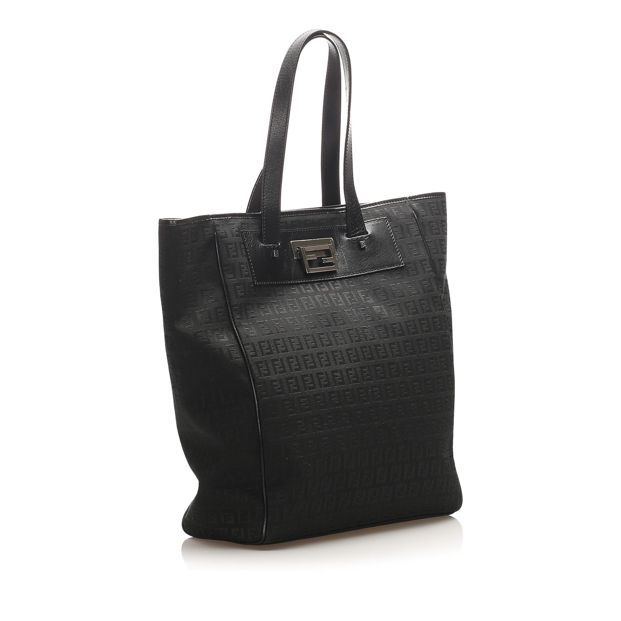 Fendi Zucchino Canvas Tote Bag (SHG-15415)
