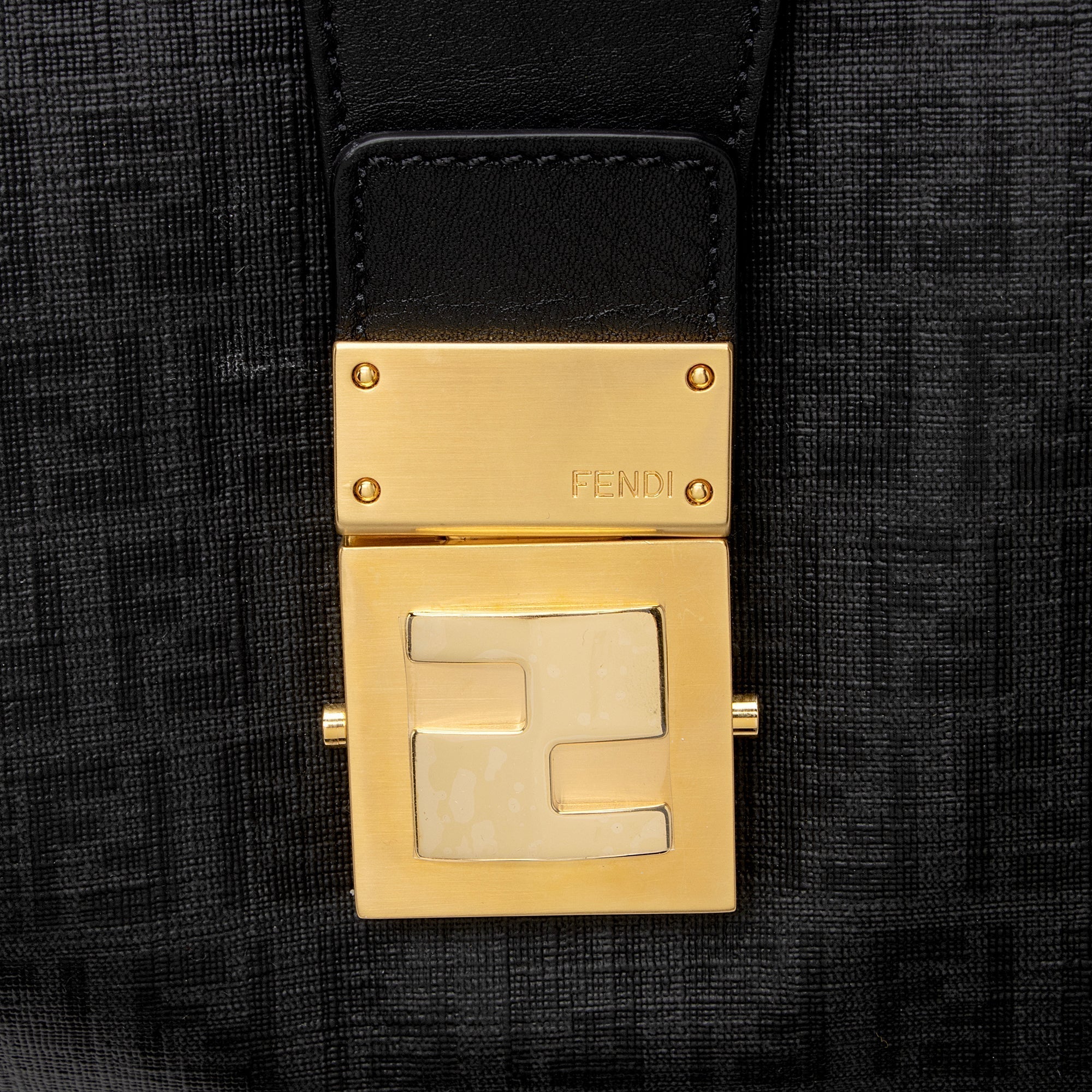 Fendi Zucchino Spalmati Chiusura Medium Tote