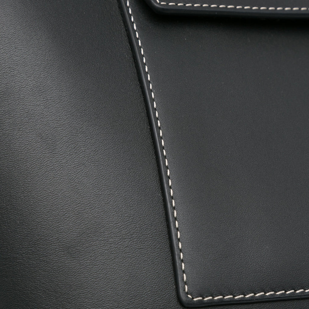 Burberry Soft Pocket Black Leather