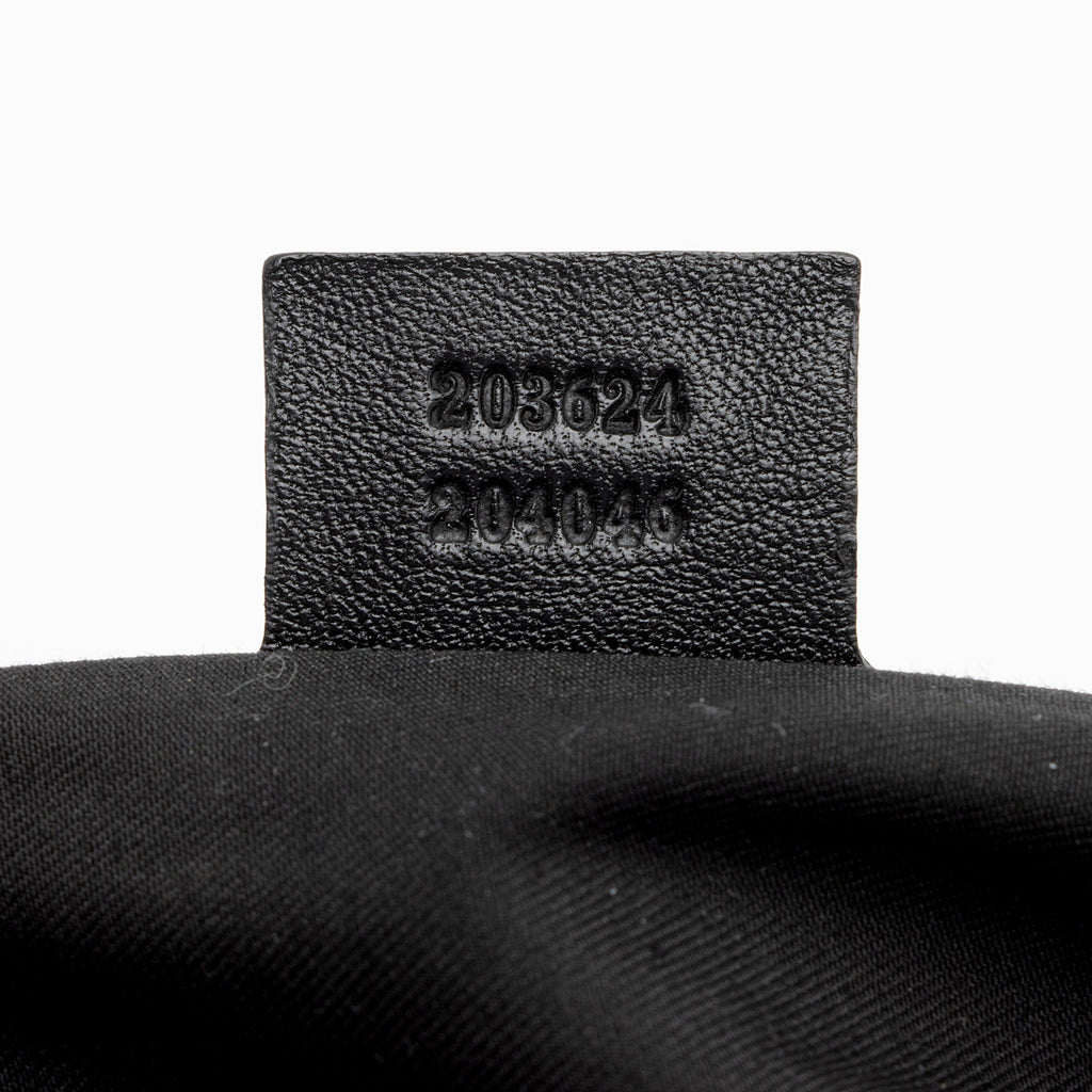 Gucci GG Canvas Studded Pelham Small Shoulder Bag (SHF-0I65Ea)